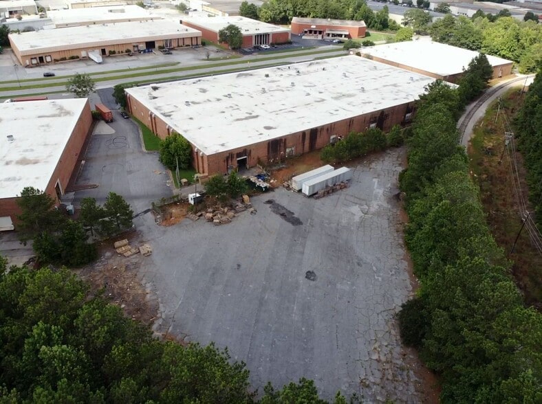 More Photos Of 6045 Boat Rock Blvd SW, Atlanta Distribution For Lease