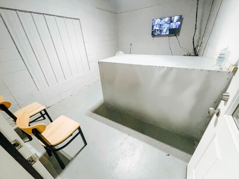 More Photos Of 620 W Railroad St, Bay Minette Self Storage For Sale