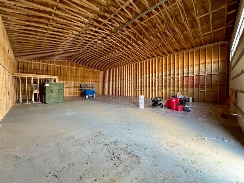 More Photos Of 367 Riverwood dr, Burlington Warehouse For Sale