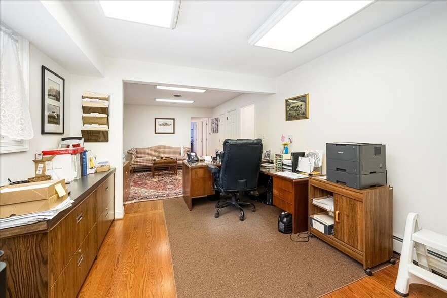 More Photos Of 611 Nursery Rd, Westminster Office For Sale