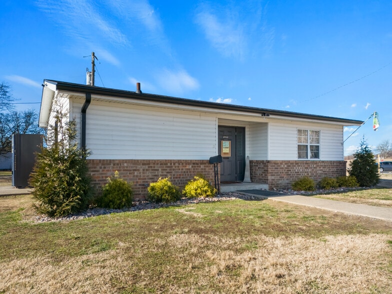 More Photos Of 400 N Kelsey St, Sturgis Apartments For Sale