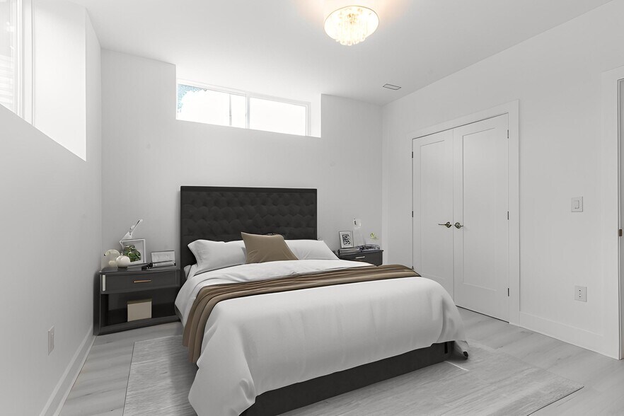 More Photos Of 15 Burrard Rd, Toronto Apartments For Sale