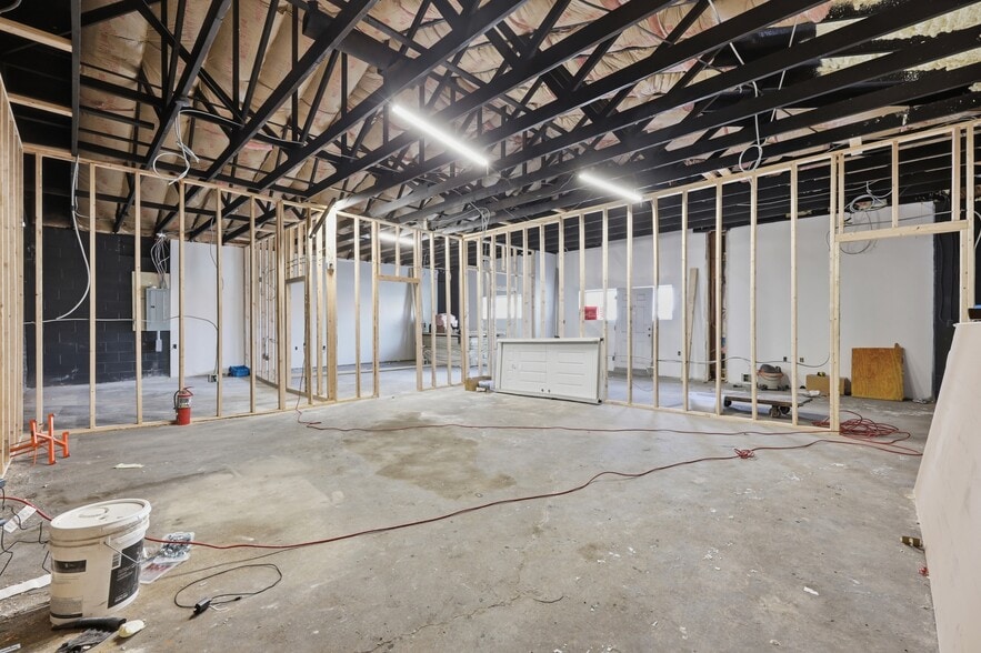 More Photos Of 688 E Eagle St, Buffalo Warehouse For Sale