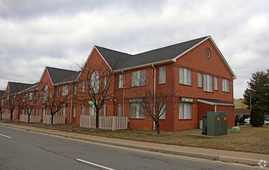 More Photos Of 3102-3114 Golansky Blvd, Woodbridge Medical For Lease