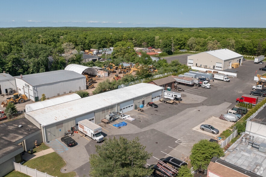 More Photos Of 1595 Route 112, Port Jefferson Station Warehouse For Lease