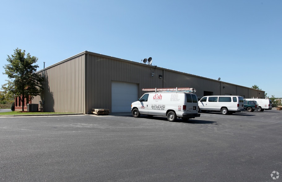 More Photos Of 3411 Integrity Dr, Garner Flex For Lease