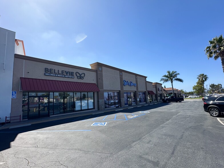 More Photos Of 1700-1712 Newport Blvd, Costa Mesa Freestanding For Lease