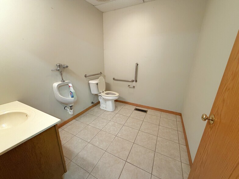 More Photos Of 3521 Highway 210 SW, Pillager General Retail For Sale