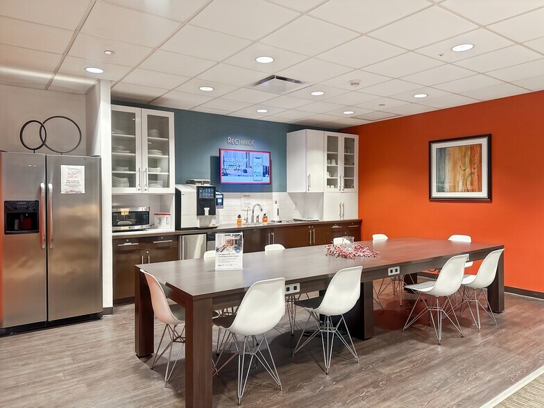 More Photos Of 73 Market St, Yonkers Coworking Space