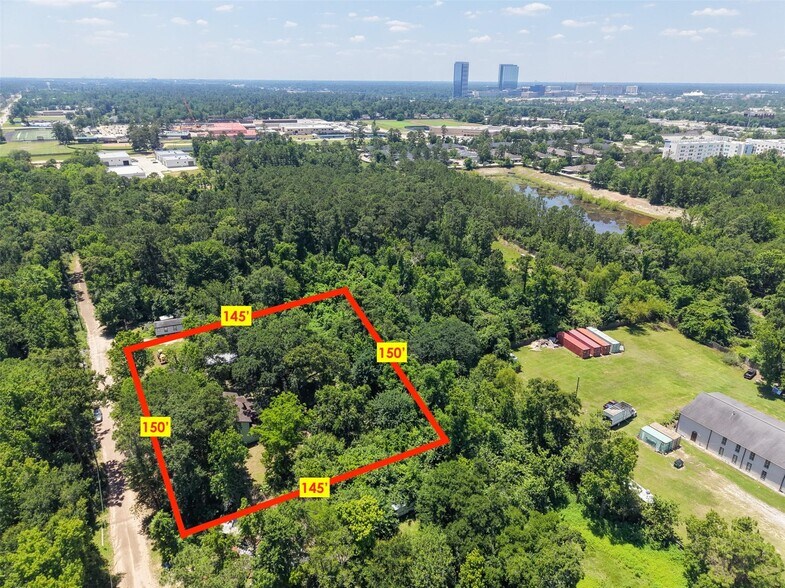 More Photos Of 19160 Terri Ln, Conroe Office Residential For Sale