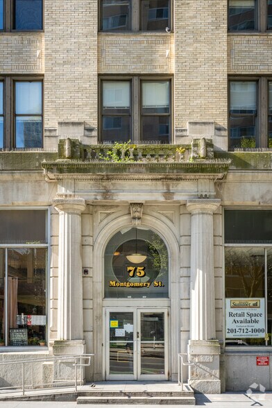 More Photos Of 75 Montgomery St, Jersey City Office For Lease