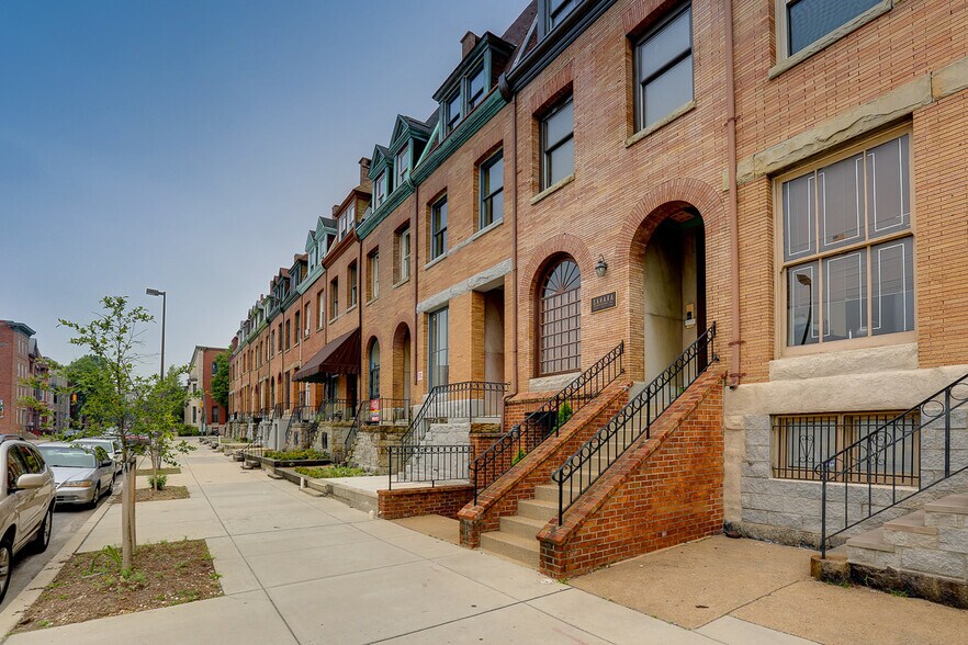 More Photos Of 1609 St. Paul St, Baltimore Office For Sale