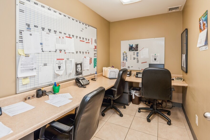 More Photos Of 41 Degnon Blvd, Bay Shore Manufacturing For Sale