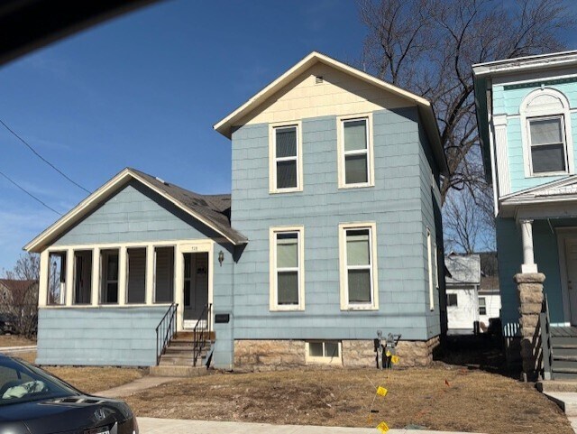 More Photos Of 817 Cherry St, Oshkosh Specialty For Sale