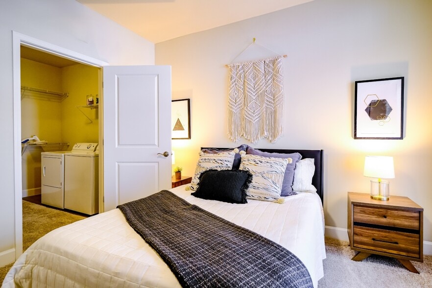 More Photos Of 2118 Clark Ave, Raleigh Apartments For Lease