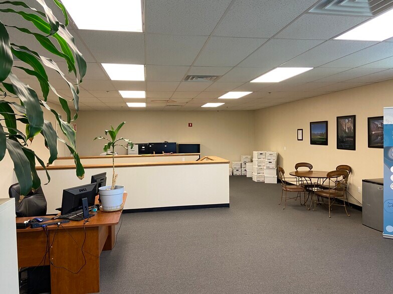 More Photos Of 2231 Meridian Blvd, Minden Light Distribution For Lease