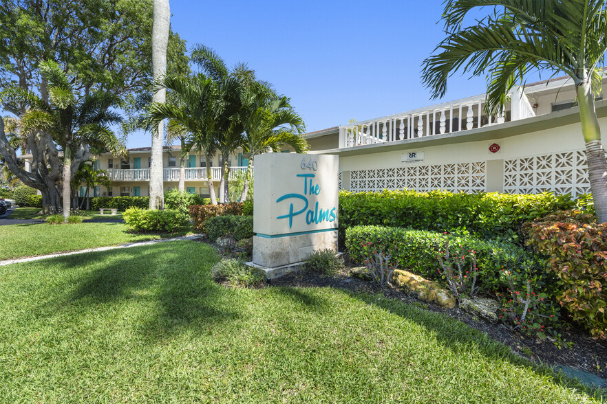 Primary Photo Of 640 SE 2nd Ave, Boynton Beach Apartments For Sale