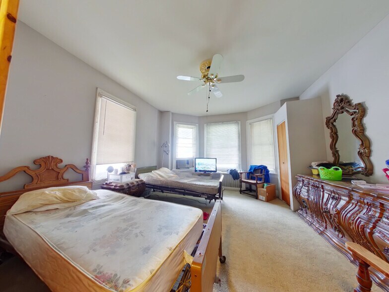 More Photos Of 1409 72nd Ave, Philadelphia Healthcare For Sale