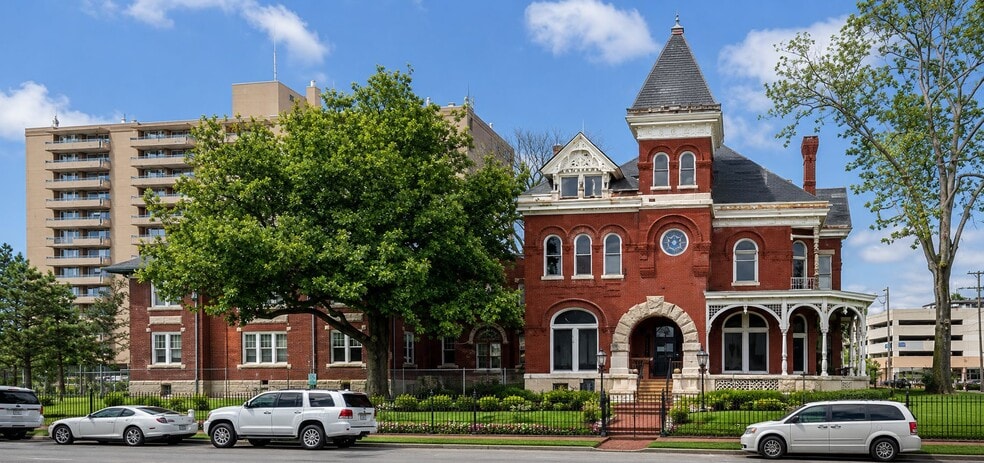 More Photos Of 756 Jefferson Ave, Memphis Office For Sale