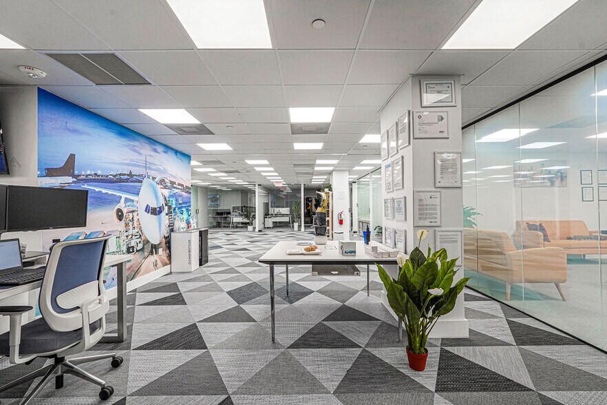 More Photos Of 1110 Brickell Ave, Miami Office For Sale
