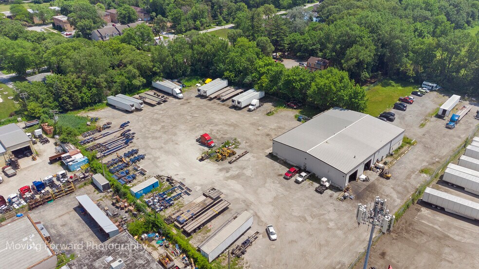 More Photos Of 17735 Chappel Ave, Lansing Industrial For Sale