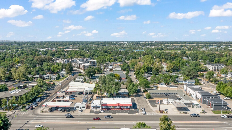 More Photos Of 2727 W State St, Boise Freestanding For Sale
