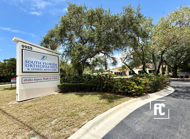 More Photos Of 9955 SE Federal Hwy, Hobe Sound Storefront Retail Office For Lease