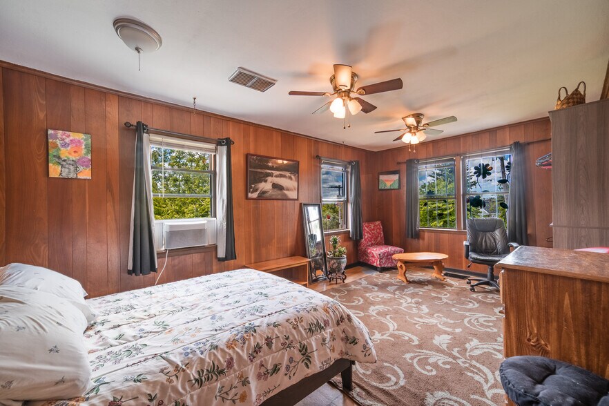 More Photos Of 406-408 Kirkpatrick St, Syracuse Freestanding For Sale