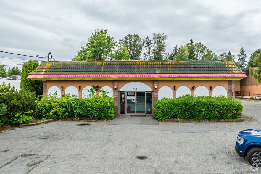 More Photos Of 2377 King George Blvd, Surrey Restaurant For Sale