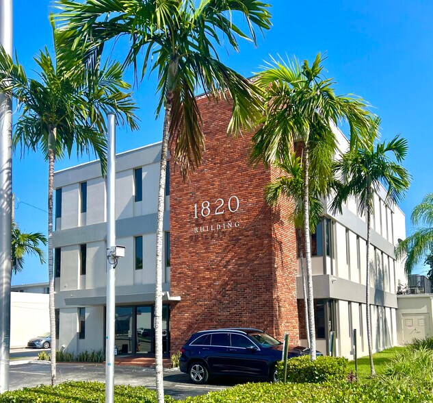 Primary Photo Of 1820 NE 163rd St, North Miami Beach Office For Lease