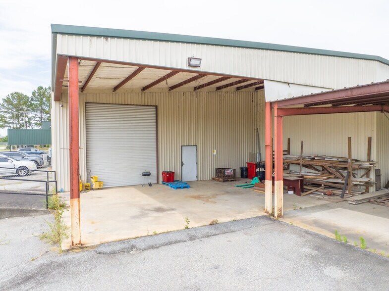 More Photos Of 2773 Marshall Dr, Tifton Warehouse For Sale