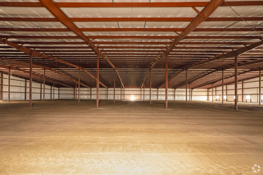 More Photos Of 300 Hammontree Dr, Morenci Warehouse For Sale