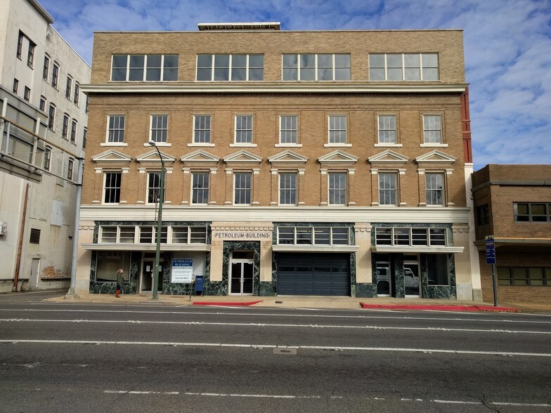 Primary Photo Of 619 Market St, Shreveport Loft Creative Space For Lease