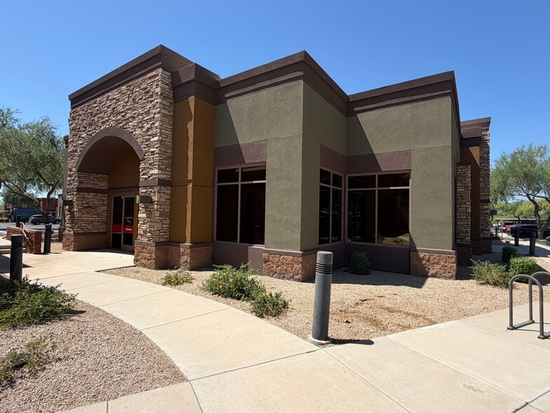 More Photos Of 7336 E Deer Valley Rd, Scottsdale Office For Sale