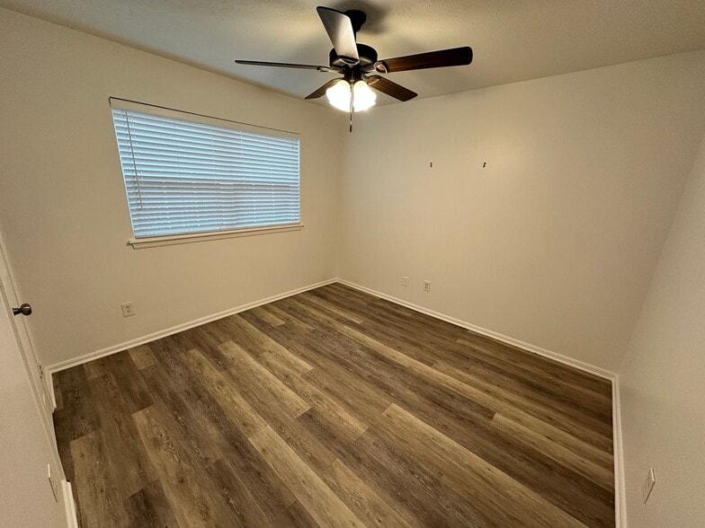 More Photos Of 700-710 NW 17th St, Oklahoma City Apartments For Sale