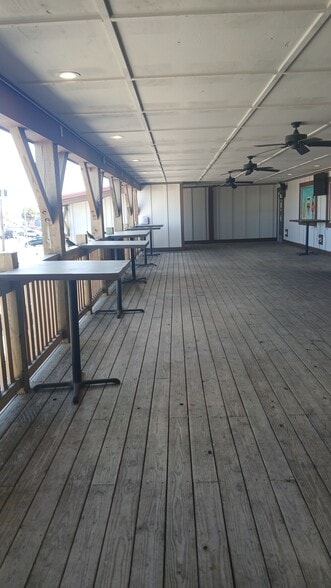 More Photos Of 219 Myrtle Ave, Carolina Beach Restaurant For Lease
