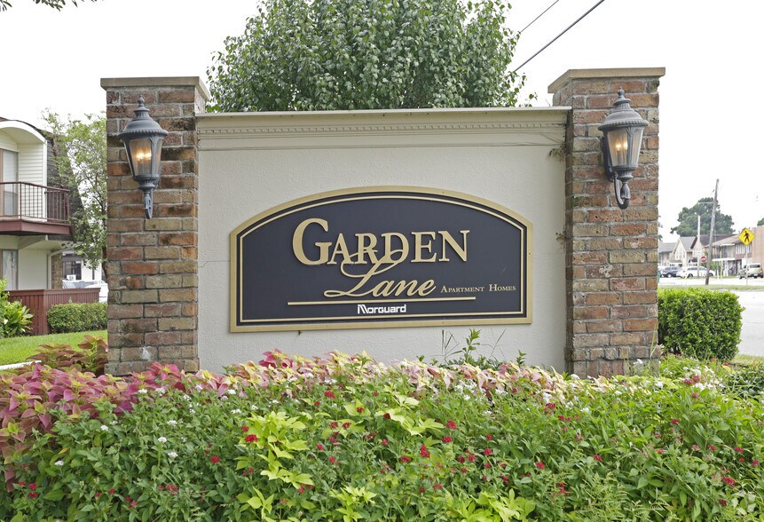 More Photos Of 1901 Lafayette St, Gretna Apartments For Sale