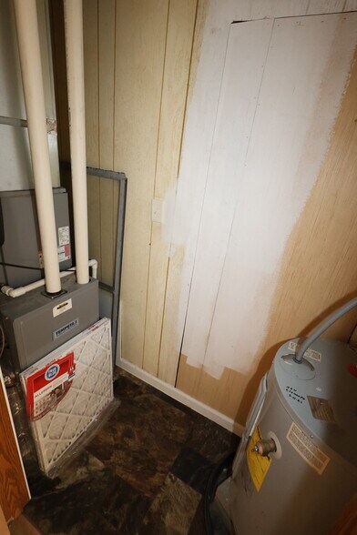 More Photos Of 101 W Main St, Syracuse Storefront Retail Residential For Sale