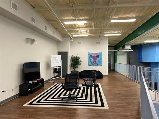 More Photos Of 8218 Casa Verde Rd, Laredo Office For Sale