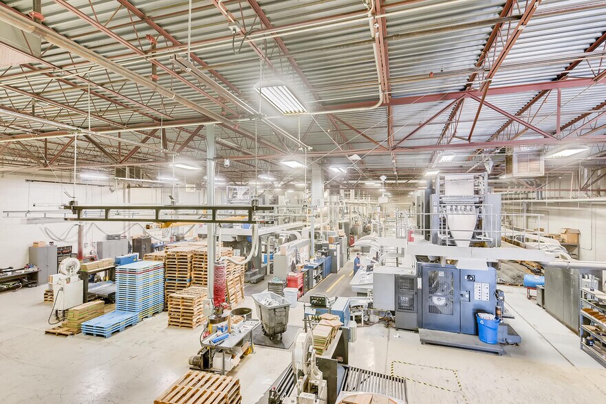 More Photos Of 4900 E 41st Ave, Denver Warehouse For Lease