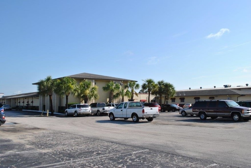 Primary Photo Of 5300 Recker Hwy, Winter Haven Warehouse For Lease