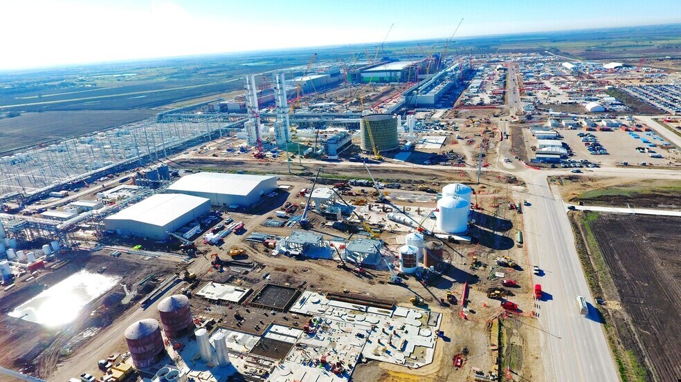 More Photos Of 633 County Road 401, Taylor Land For Sale