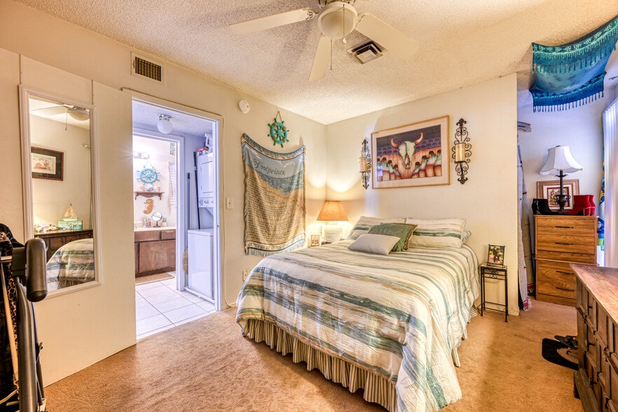 More Photos Of 1632 E Saint Louis Ave, Las Vegas Apartments For Sale
