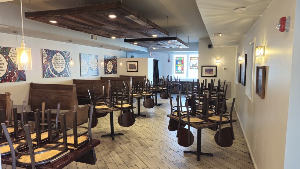 More Photos Of 6716 Church St, Douglasville Restaurant For Sale