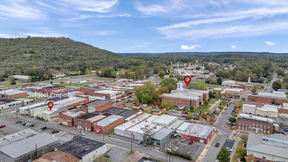 More Photos Of 106 W Laurel St, Scottsboro Office Residential For Sale