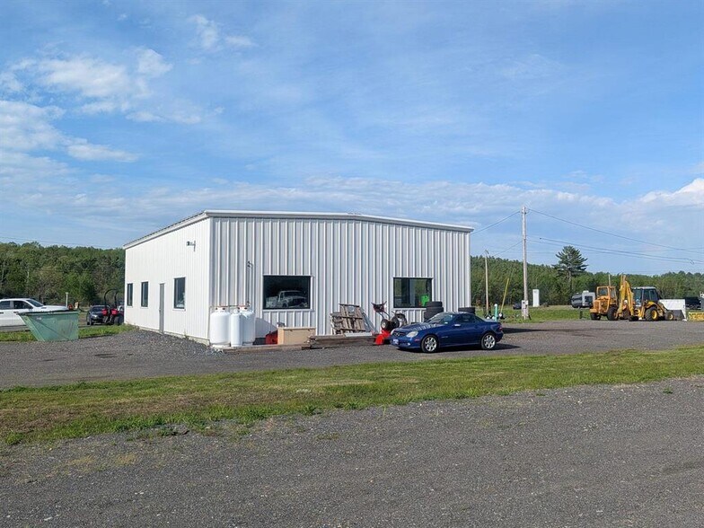 More Photos Of 926 John Stark Hwy, Newport General Retail For Sale