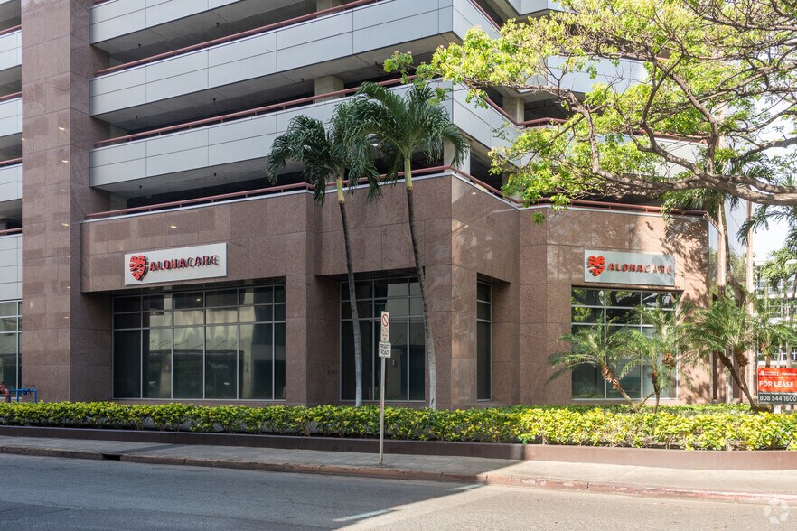 More Photos Of 1357 Kapiolani Blvd, Honolulu Office For Lease
