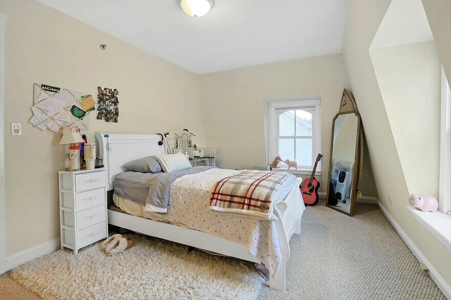 More Photos Of 46 S Broadway, Nyack Office Residential For Sale