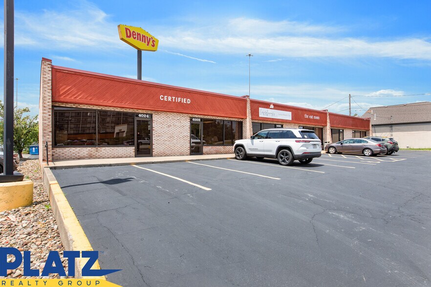 Primary Photo Of 4024-4040 Belmont Ave, Youngstown Freestanding For Lease