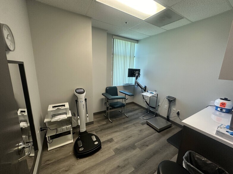 More Photos Of 8112 Milliken Ave, Rancho Cucamonga Medical For Lease